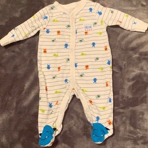 🧶Child of Mine by Carter’s Monster Sleep and Play